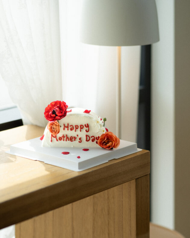 Mother's Day Edition Cake