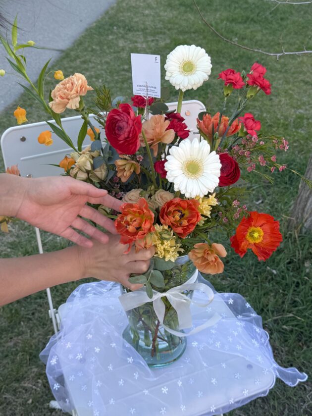 Florist Design Vase - Image 5