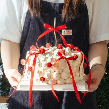 Snow Pom Pom Cake (SEASONAL)